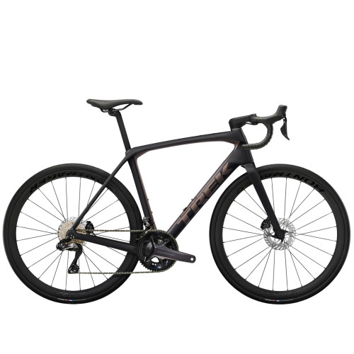 Trek Domane SL 7 Gen4 kerékpár