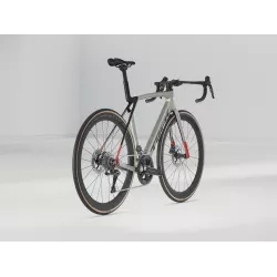 Trek Madone SL 7 Gen8 kerékpár
